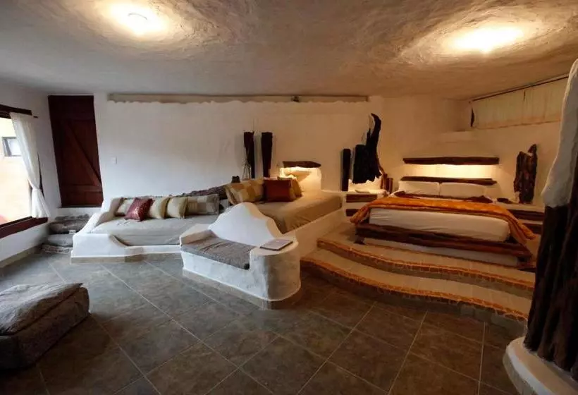 هتل Kashama Eco Resort & Spa