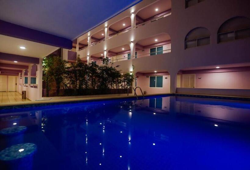 فندق Kavia Cancun