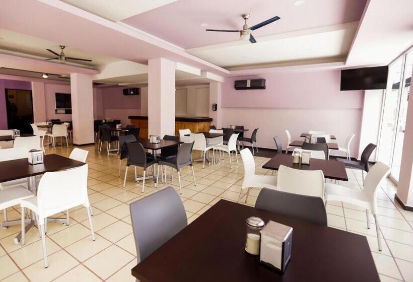 فندق Kavia Cancun