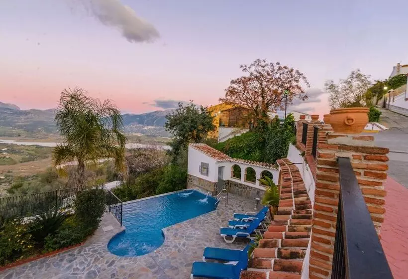 ホテル Las Orquideas