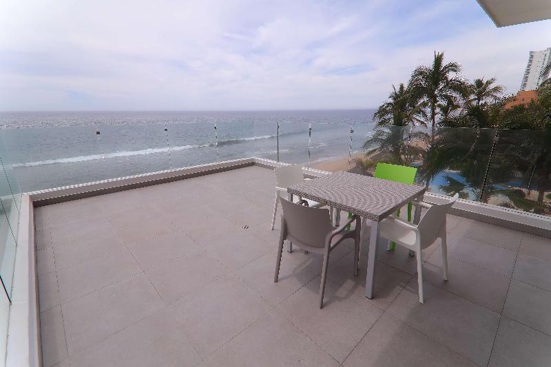 בית מלון כפרי Park Inn By Radisson Mazatlan