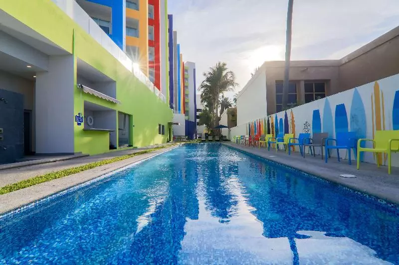 ホテル Park Inn By Radisson Mazatlan