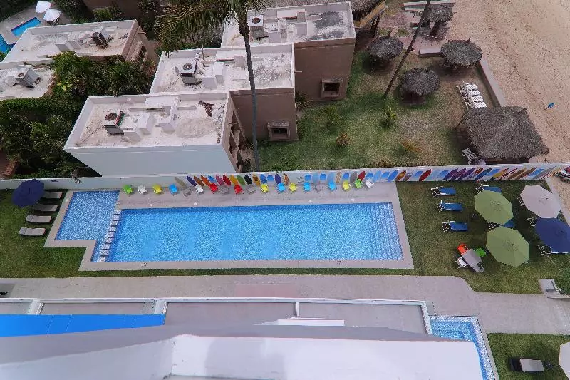 ホテル Park Inn By Radisson Mazatlan