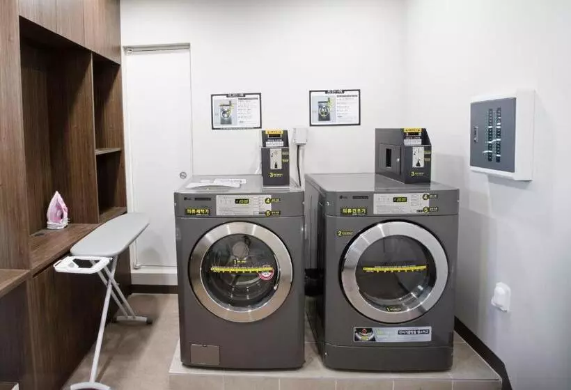 هتل The Qube Resort Jeju