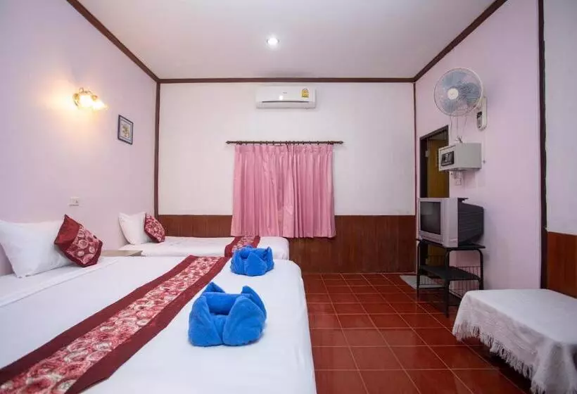 Rung Arun Resort