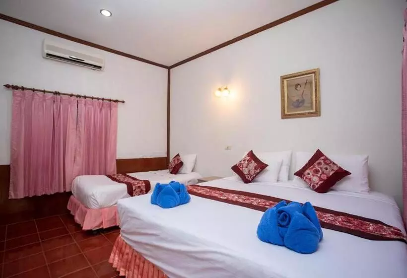 Rung Arun Resort