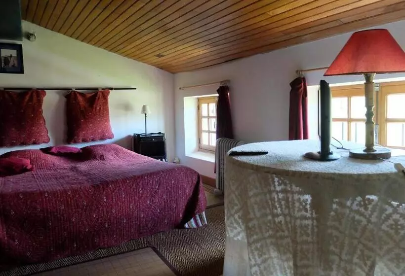 تختخواب و صبحانه Chambres D Hôtes De L Abbaye