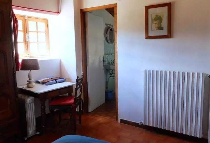 تختخواب و صبحانه Chambres D Hôtes De L Abbaye