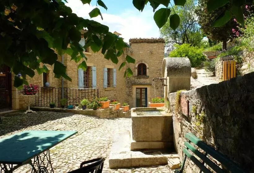 تختخواب و صبحانه Chambres D Hôtes De L Abbaye