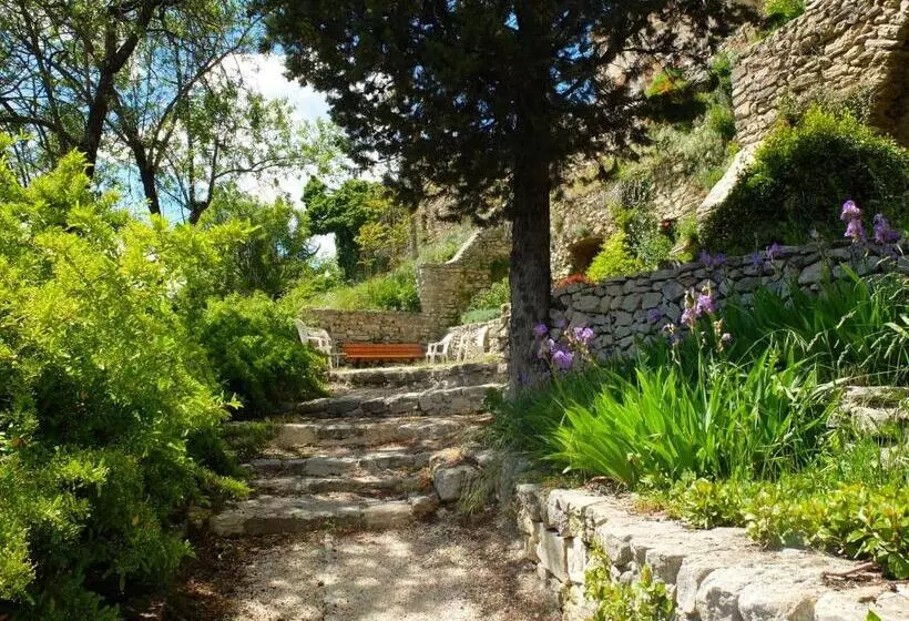 تختخواب و صبحانه Chambres D Hôtes De L Abbaye