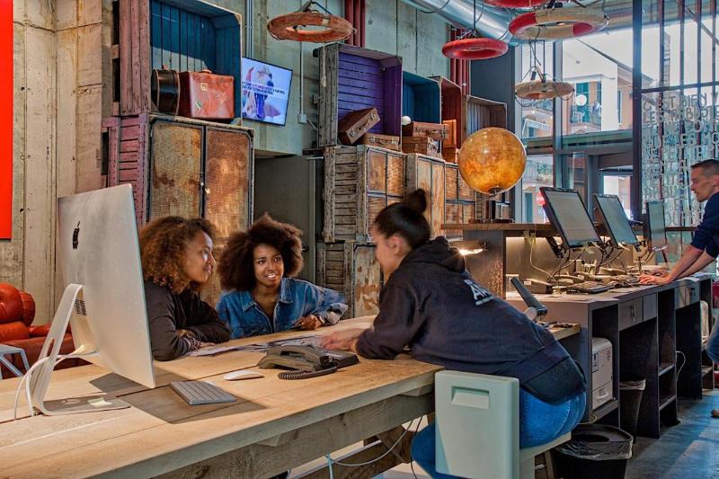 ホテル Anda Venice Hostel