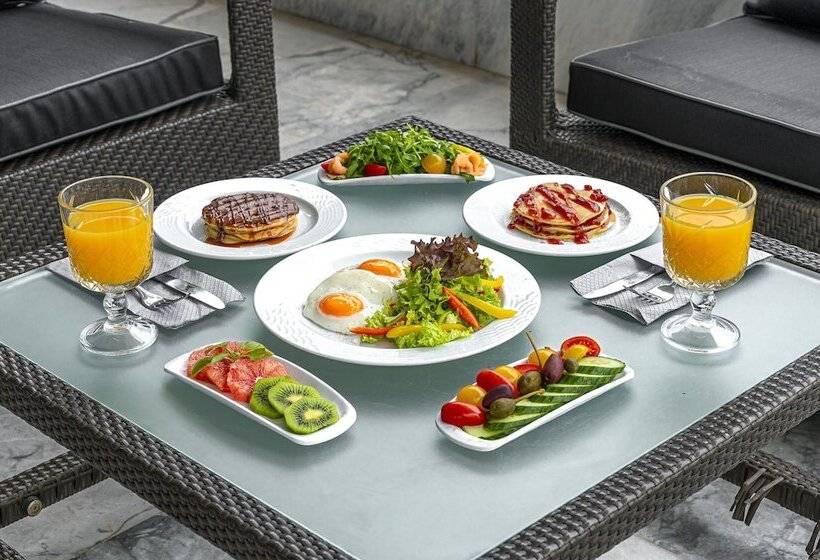 Athenian Riviera Hotel& Suites