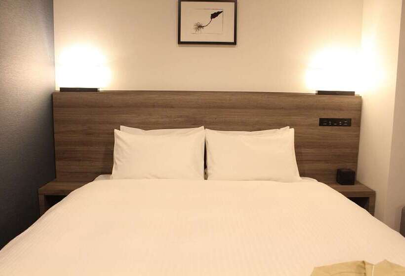 בית מלון כפרי Best Western Sapporo Odori Koen