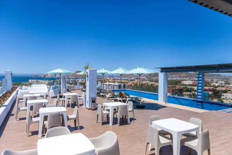 Hotelli Comfort Inn & Suites Los Cabos