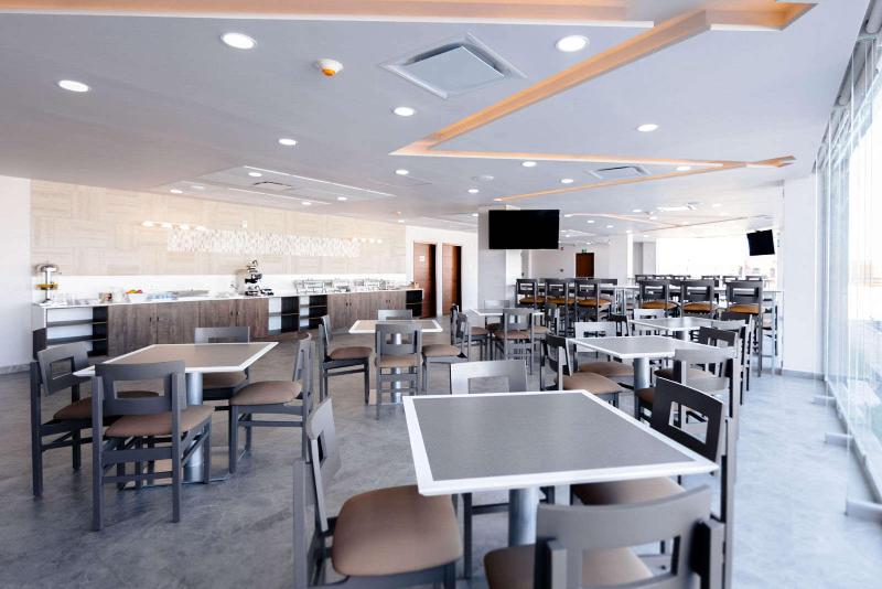 Hotel Comfort Inn & Suites Los Cabos