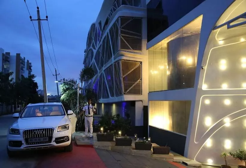 هتل Days Inn & Suites By Wyndham Bengaluru Whitefield