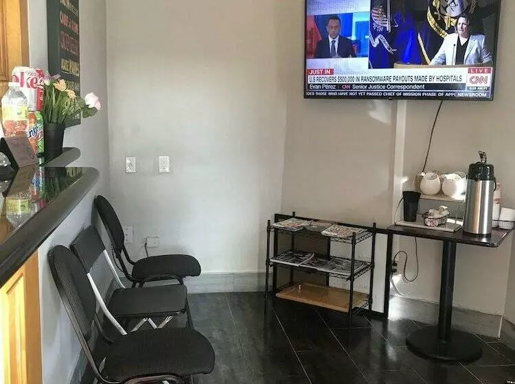 هتل Summit Inn   Houston Medical Center