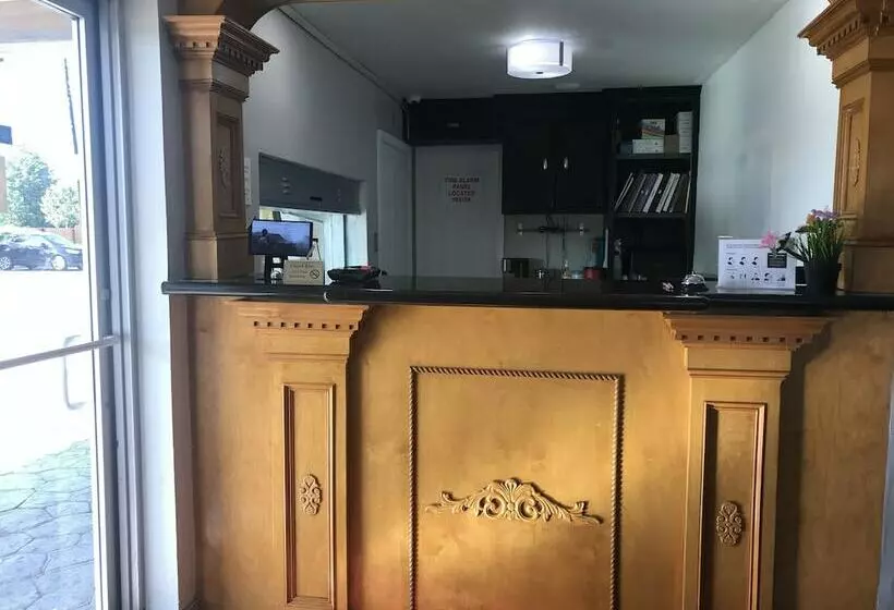 هتل Summit Inn   Houston Medical Center