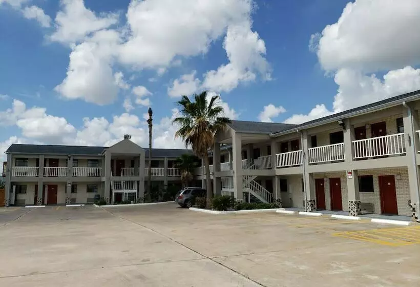 هتل Summit Inn   Houston Medical Center