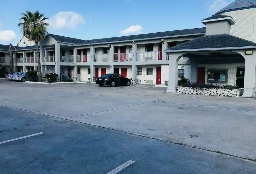 هتل Summit Inn   Houston Medical Center