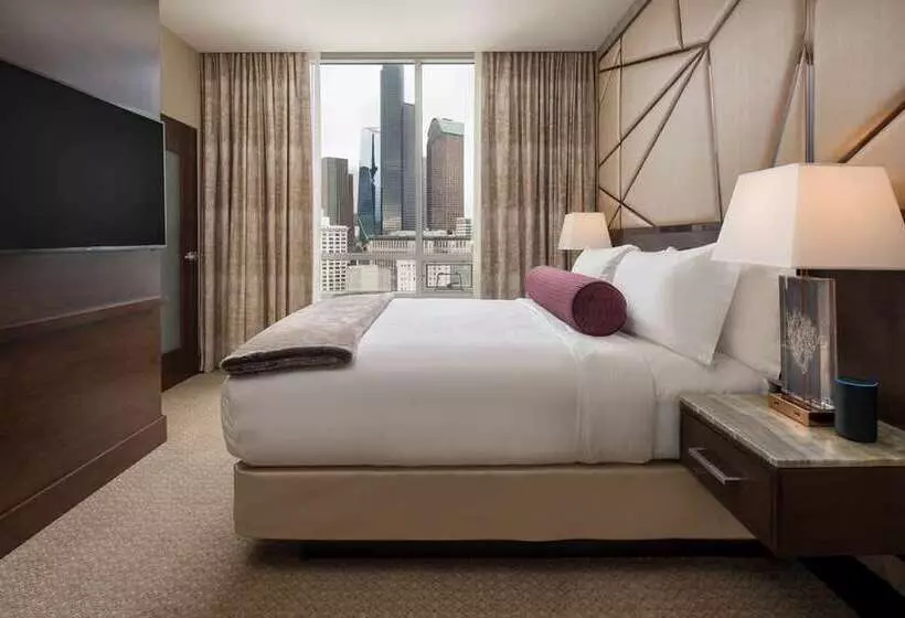 هتل Embassy Suites By Hilton Seattle Downtown Pioneer Square