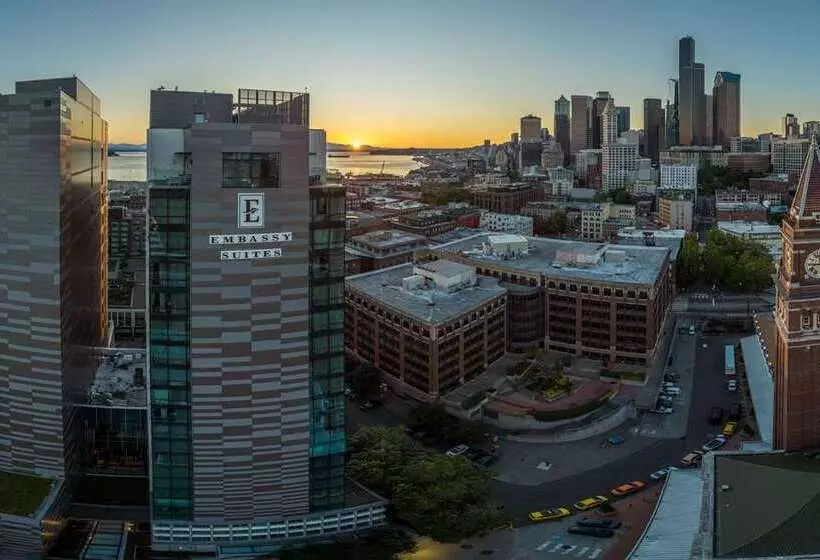 هتل Embassy Suites By Hilton Seattle Downtown Pioneer Square