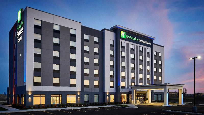 هتل Holiday Inn Express & Suites Brantford, An Ihg