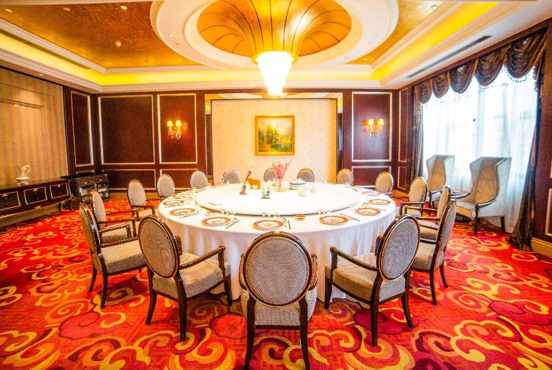 Hôtel Howard Johnson Domando Plaza Wulanchabu