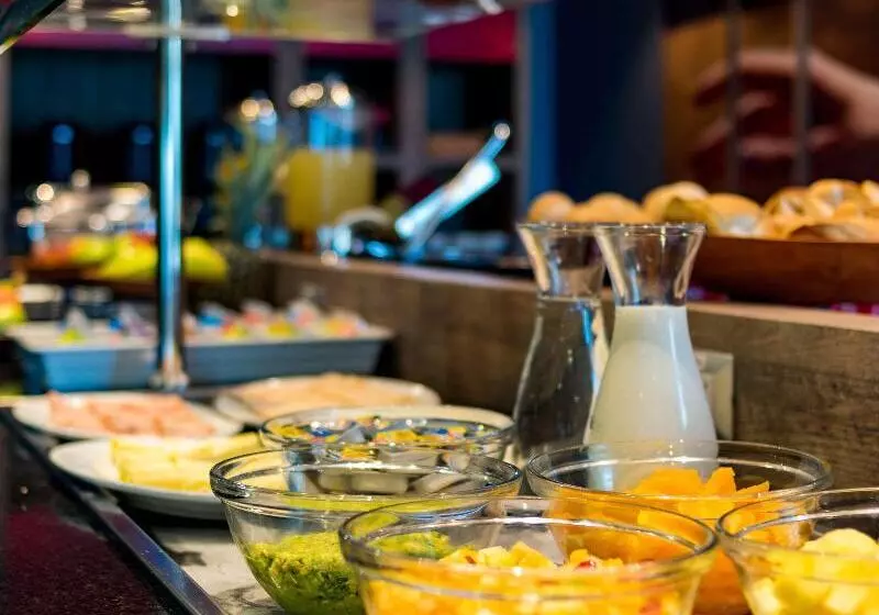 Hotelli Ibis Puerto Montt