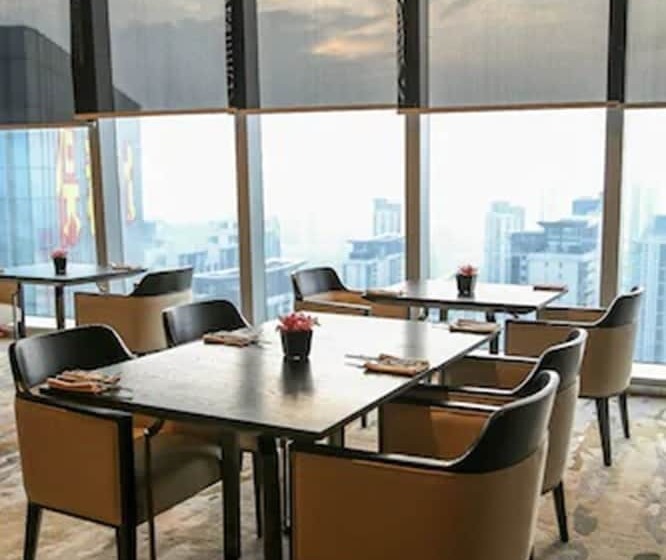 Intercontinental Guangzhou Exhibition Center, An Ihg Hotel Free Shuttle Between Hotel And Exhibiti