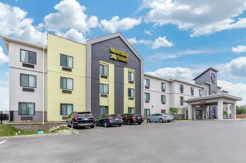 هتل Mainstay Suites St. Louis Airport