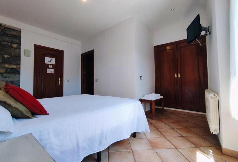 Отель Rural Labadia De Sieste