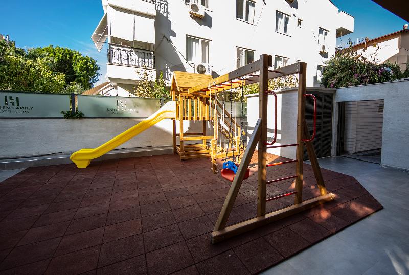 Laren Family Hotel & Spa Boutique Class