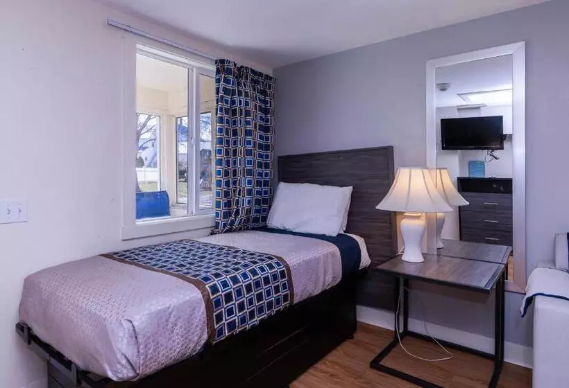 Ne'r Beach Motel