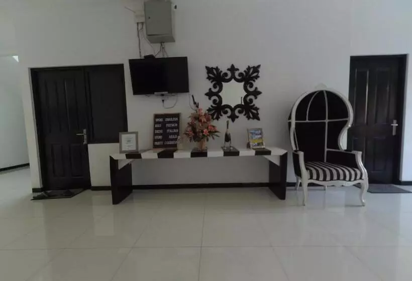 Alberg Mess Inn Semarang