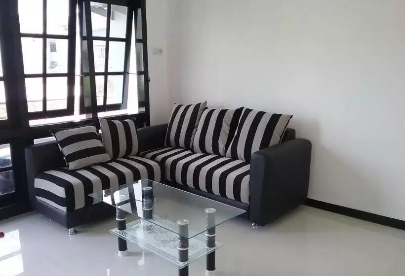 Alberg Mess Inn Semarang
