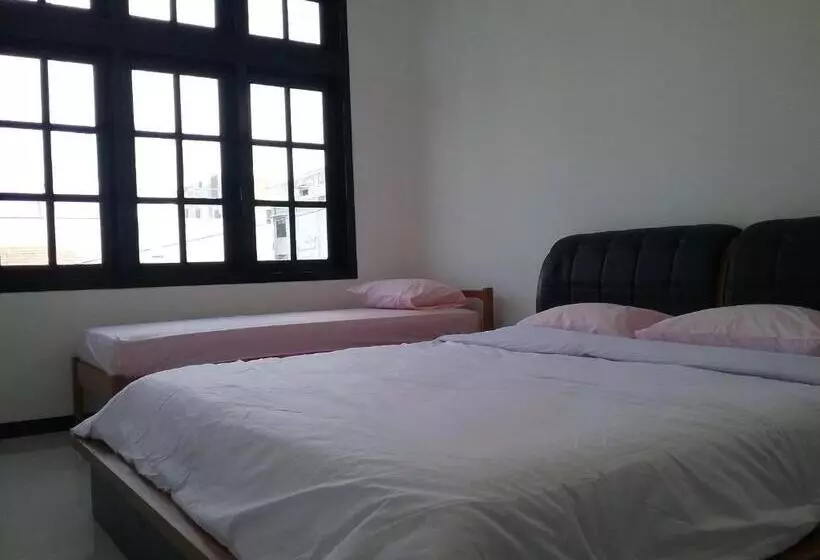 Alberg Mess Inn Semarang