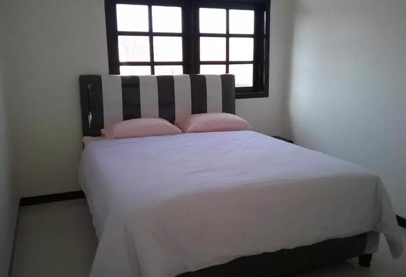 Alberg Mess Inn Semarang