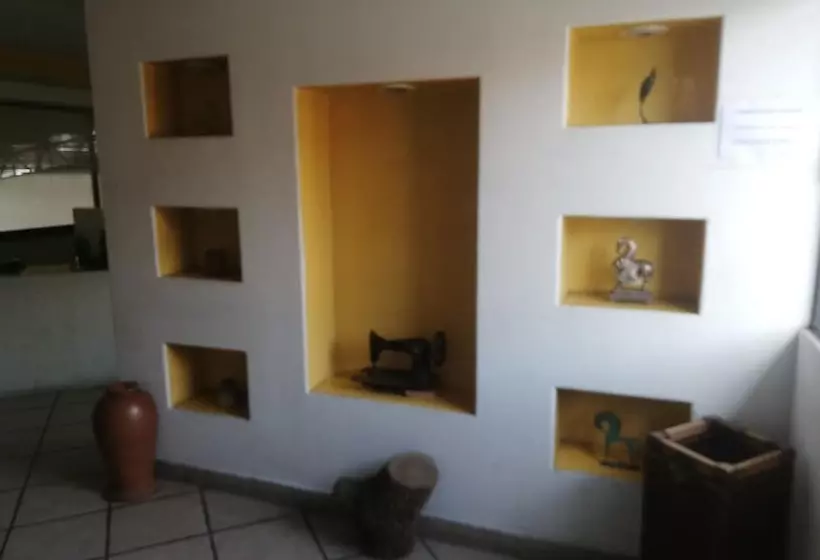 Avante   Hostel