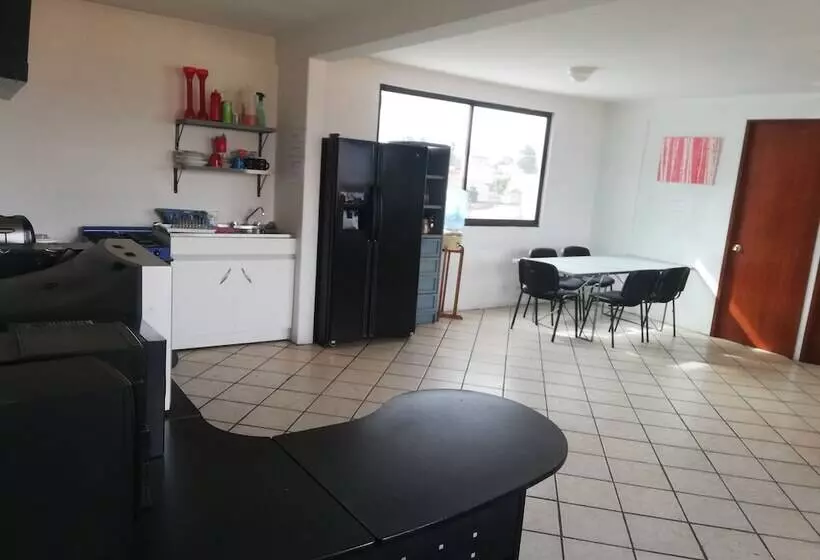 Avante   Hostel