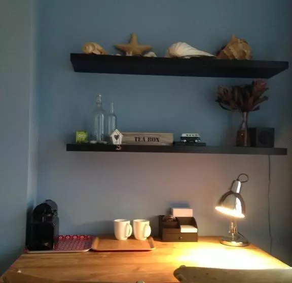 ベッドアンドブレックファースト Amsterdam The Blossom Room