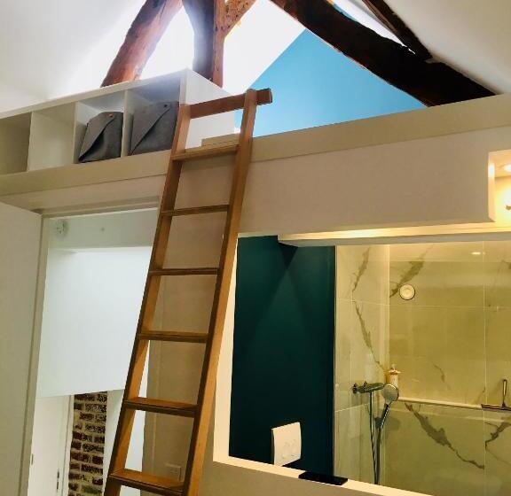 민박 La Maison Des Arts