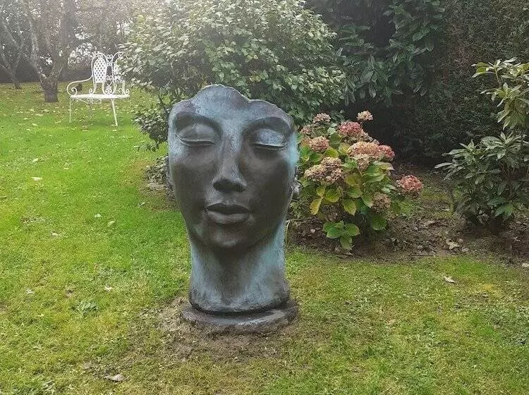 ベッドアンドブレックファースト 7 , Le Haut Montrayé