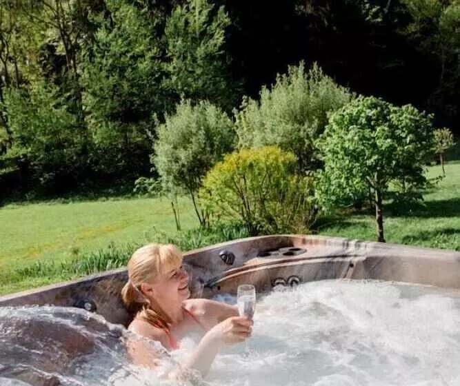 Hotelli Gasthof Bischofsmühle