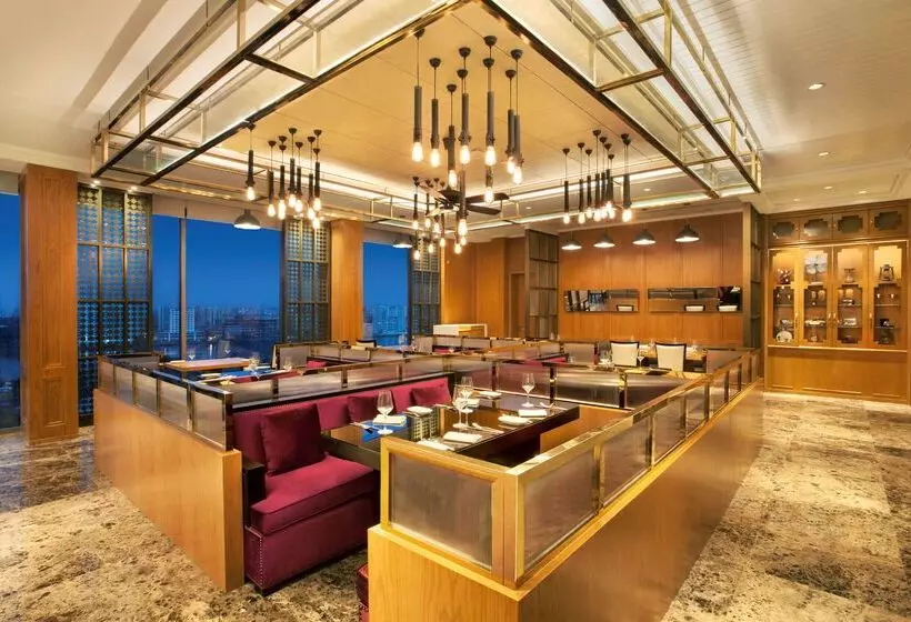 ホテル Grand Hyatt Kochi Bolgatty