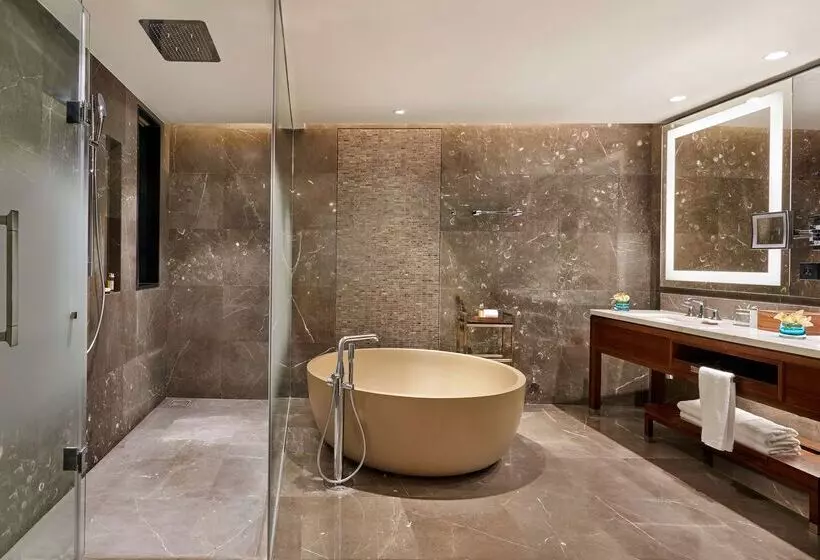 ホテル Grand Hyatt Kochi Bolgatty