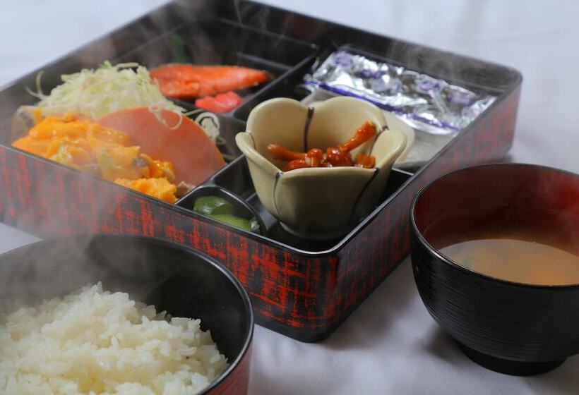 Lake Side Hotel Minatoya