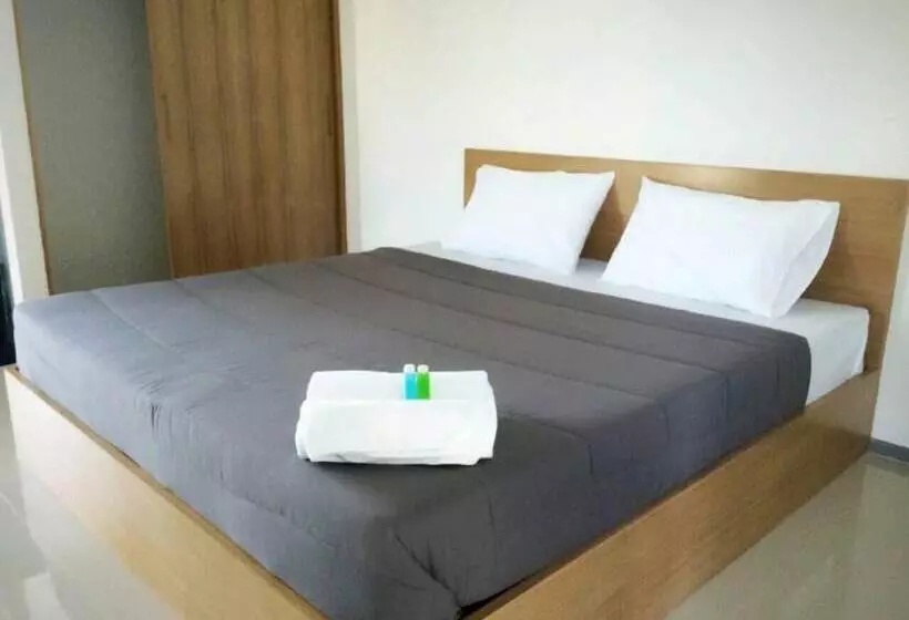 Hotelli Promsook Apartment