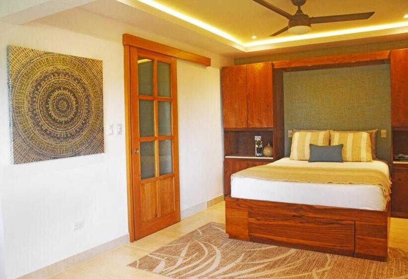 هتل Villas Nicolas Adults Only