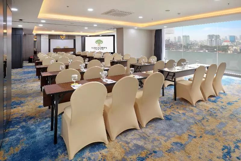 ホテル Yuan Garden Pasar Baru